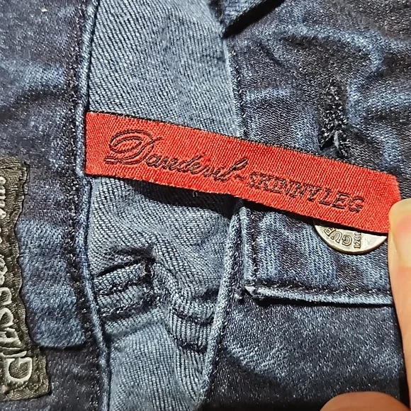 Guess Low Rise Jeans - Picture 5 of 9